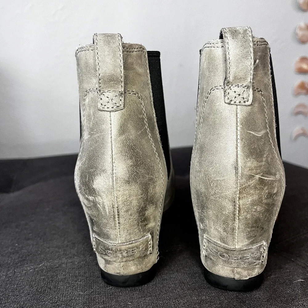 Sorel Women's Grey Leather Lea Wedge Ankle Chelsea Boot Size 6.5 Grey Distressed